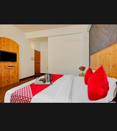 Hotel Corner Retreat Manāli Екстериор снимка